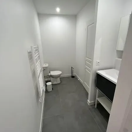 Appartement Neuf Avec Patio Saint-Laurent-sur-Sèvre Buitenkant foto